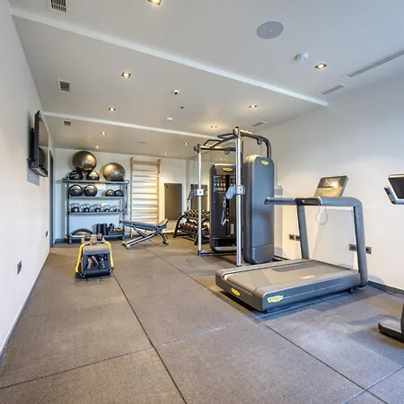 Level 5 - Adults Only Hotell 4*